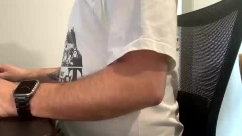 Snapshot of geeguy7778 chatting on April 2026 03:51:01 AM gee online show from April 2026 03:51:01 AM