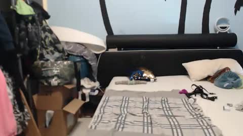 Snapshot of geilecat84 chatting on March 2026 11:27:02 AM geilecat84 online show from March 2026 11:27:02 AM