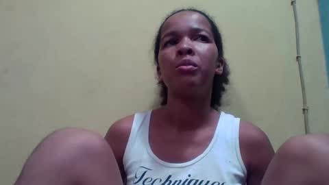 Snapshot of gelmene chatting on April 2026 11:03:02 AM gelmene online show from April 2026 11:03:02 AM