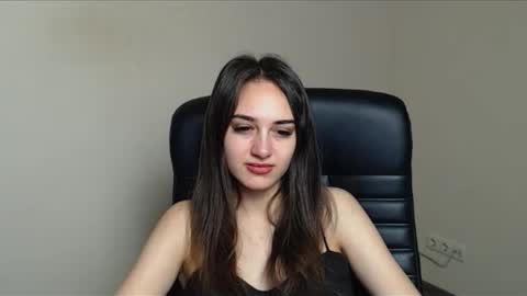 Gemma online show from December 2025 07:35:01 AM