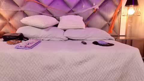 Maria  online show from October 2025 03:07:01 AM