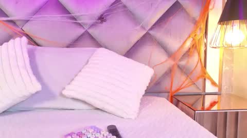 Maria  online show from October 2025 03:07:02 AM