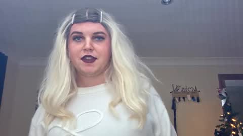 gemmaquinzel online show from November 2025 04:11:02 PM