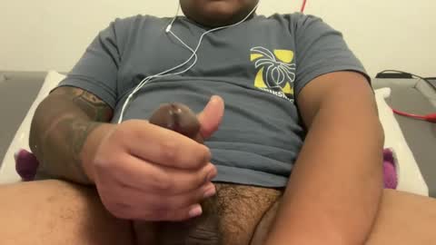 Snapshot of genesemens77 chatting on February 2025 06:34:02 PM genesemens77 online show from February 2025 06:34:02 PM