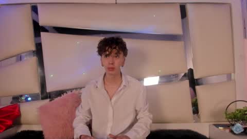 genesis_js online show from December 2025 04:54:01 AM