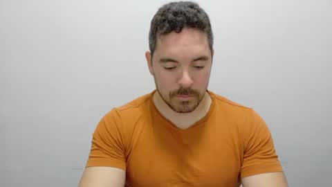 genesis_wb online show from November 2025 01:49:02 AM