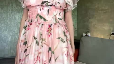 Riana online show from May 2026 08:32:01 AM