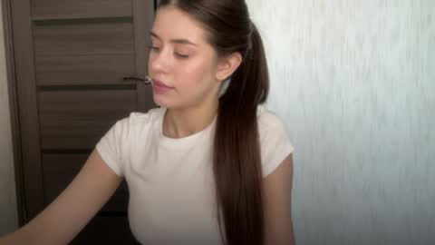 Snapshot of geniegrimmett chatting on May 2026 06:22:02 AM Megan online show from May 2026 06:22:02 AM