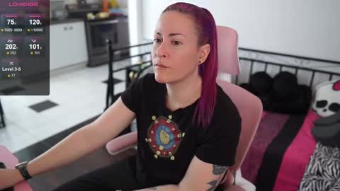 Genny Rock   and  online show from February 2025 03:43:02 PM