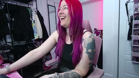 Genny Rock   and  online show from April 2026 04:26:02 PM