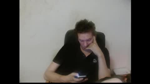 Toni online show from February 2026 07:01:02 PM