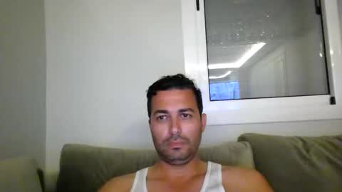 Snapshot of genteldevil chatting on October 2025 12:49:02 AM genteldevil online show from October 2025 12:49:02 AM