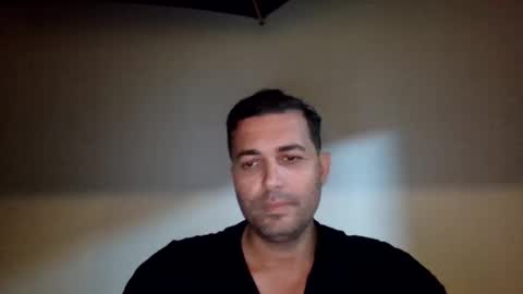 Snapshot of genteldevil chatting on November 2025 07:56:02 PM genteldevil online show from November 2025 07:56:02 PM