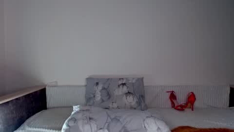Snapshot of gentle__woman chatting on February 2025 03:16:01 PM Chrisa online show from February 2025 03:16:01 PM