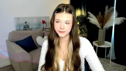 Snapshot of gentltease chatting on May 2026 04:19:02 AM Alice online show from May 2026 04:19:02 AM