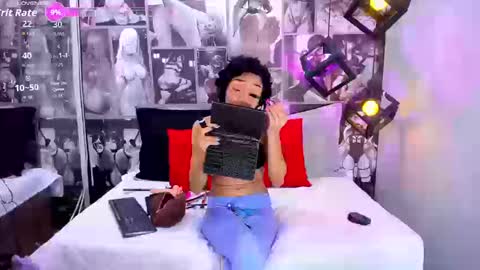 MRS SALCHICHA AND BREAD online show from September 2025 01:55:02 PM