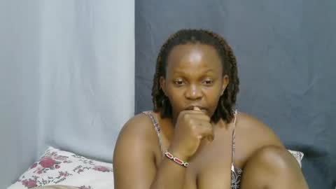 Snapshot of georgeous_kimberly chatting on April 2026 07:33:01 AM georgeous_kimberly online show from April 2026 07:33:01 AM
