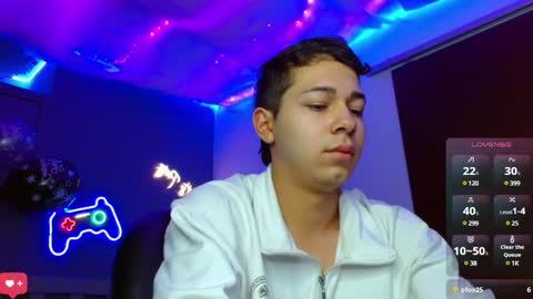 Snapshot of georgesmith_1 chatting on January 2025 11:19:02 AM GEORGE online show from January 2025 11:19:02 AM