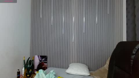 Snapshot of georgesmith_1 chatting on May 2026 03:35:02 AM GEORGE online show from May 2026 03:35:02 AM