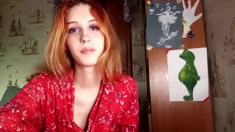 Snapshot of georgianahaeussler chatting on May 2026 04:25:02 PM Ellie online show from May 2026 04:25:02 PM