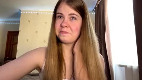 Snapshot of georgiannezannino chatting on April 2026 06:18:01 AM Amy is here ntmuMy TG MaevAmy online show from April 2026 06:18:01 AM