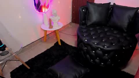 Georgina Caruso online show from March 2025 11:12:01 PM