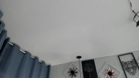 Snapshot of georgina_sensuelle chatting on April 2026 11:05:01 AM Georgina online show from April 2026 11:05:01 AM