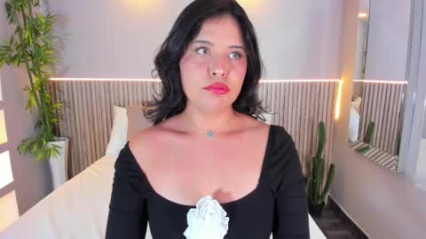 GeorginaReyes  online show from September 2025 10:54:01 PM