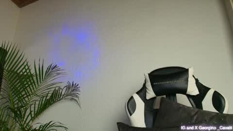 Peter Mike online show from October 2025 06:33:01 AM