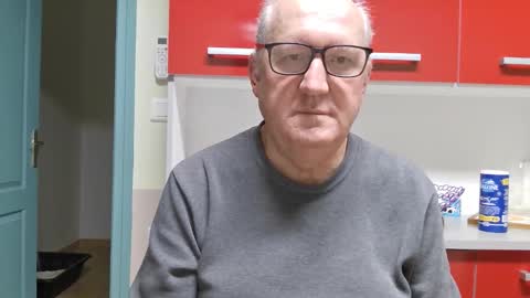 Snapshot of gerardlp131313 chatting on October 2025 08:43:02 PM gerardlp131313 online show from October 2025 08:43:02 PM