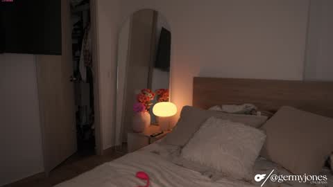 germaine_jones online show from October 2025 03:06:02 AM