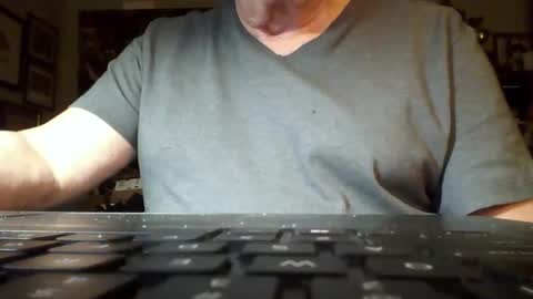 Snapshot of gerrardjj chatting on December 2024 12:09:01 AM Jason online show from December 2024 12:09:01 AM