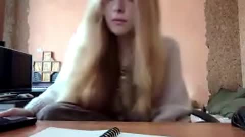 Snapshot of gertrudisturbe chatting on April 2026 06:11:01 AM Kate online show from April 2026 06:11:01 AM