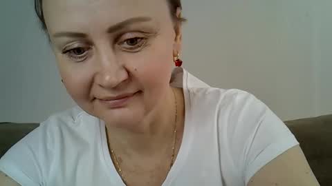 Snapshot of gessy_angel chatting on February 2026 08:07:02 AM gessy_angel online show from February 2026 08:07:02 AM