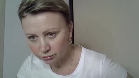 Snapshot of gessy_angel chatting on April 2026 07:11:02 PM gessy_angel online show from April 2026 07:11:02 PM