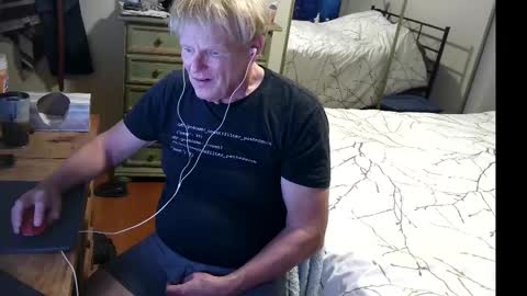 Snapshot of gethyn chatting on September 2025 09:00:02 AM Gethyn online show from September 2025 09:00:02 AM