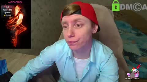 Snapshot of getoverherenow chatting on July 2026 02:15:01 PM Alexis online show from July 2026 02:15:01 PM