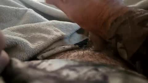 Gldyucame online show from November 2025 04:39:02 PM