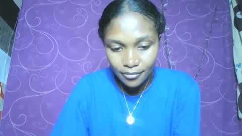 Snapshot of gggloria chatting on April 2026 06:20:01 AM gggloria online show from April 2026 06:20:01 AM