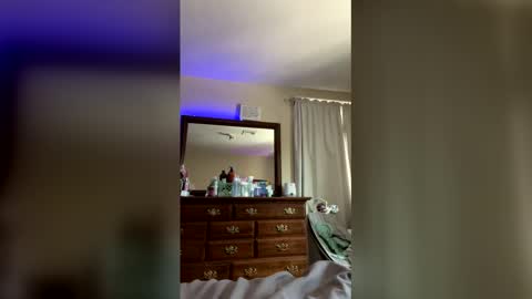 Snapshot of gggpixieprincess99 chatting on December 2025 03:51:02 PM gggpixieprincess99 online show from December 2025 03:51:02 PM