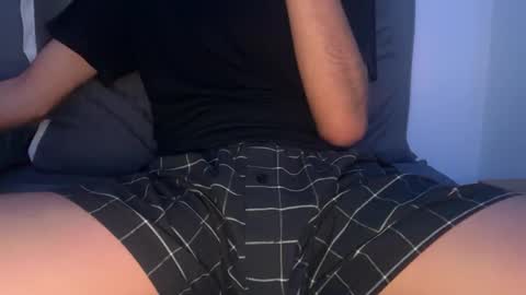 gh0st_boy_ online show from October 2025 02:01:02 AM