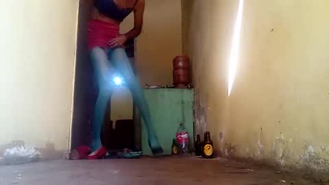 Gaby online show from September 2025 01:22:01 PM