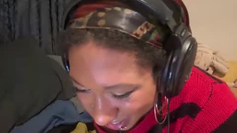 ghastgirlt_t online show from November 2025 03:18:02 AM