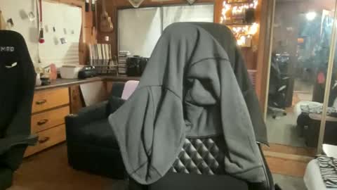 Snapshot of ghostboygbc chatting on April 2026 03:24:01 AM ghostboygbc online show from April 2026 03:24:01 AM