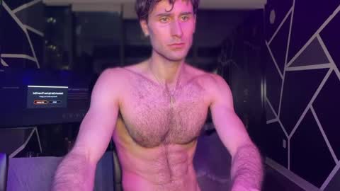 big boy ghost face online show from December 2025 02:28:02 AM