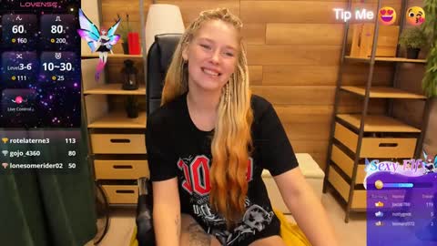 Snapshot of ghostly_temptation chatting on January 2025 11:44:01 PM Sweety online show from January 2025 11:44:01 PM