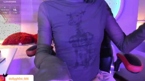 Snapshot of ghosty_doll chatting on May 2026 01:30:01 PM Allison online show from May 2026 01:30:01 PM