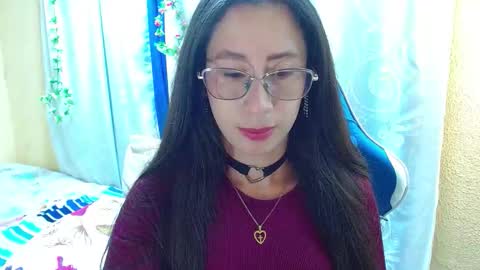 Gia  online show from October 2025 10:54:02 PM