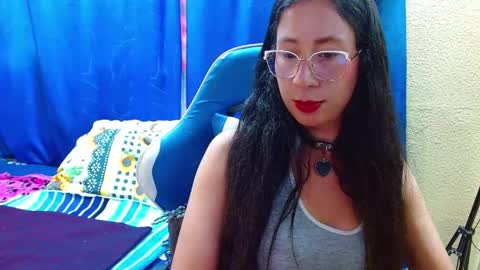 Snapshot of gia_leinn chatting on May 2026 07:34:02 PM Gia online show from May 2026 07:34:02 PM