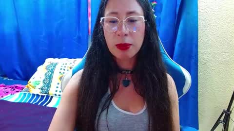 Snapshot of gia_leinn chatting on May 2026 07:45:02 PM Gia online show from May 2026 07:45:02 PM